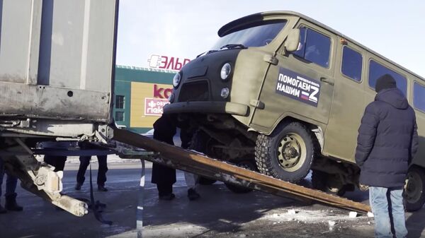 Три автомобиля повышенной проходимости дополнительно передала Вологодчина в войсковые части СВО.