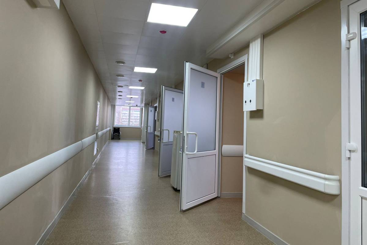 Ремонт медучреждений и новые кадры: в Вологодской области улучшают сферу здравоохранения .