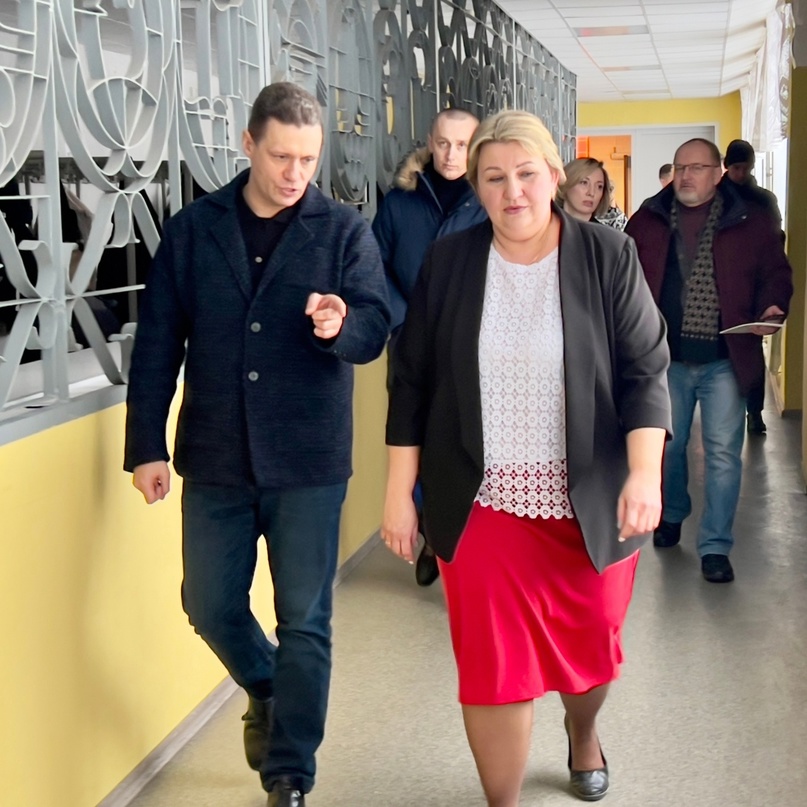 Более 60 миллионов рублей будет дополнительно выделено на ремонт Средней общеобразовательной школы №1 в Соколе.