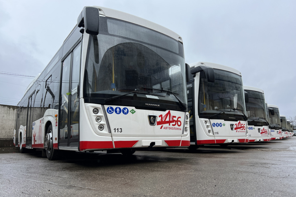 В Череповец прибыла самая большая поставка городских автобусов за последние 30 лет.